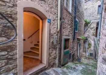Interno palazzo - Trilocale via Vigliani, 28, Dolceacqua - foto 10
