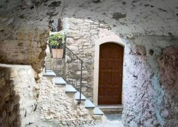 Interno palazzo - Trilocale via Vigliani, 28, Dolceacqua - foto 12