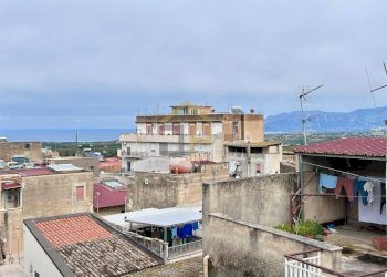 Foto 1 - Trilocale Via Veronica Lazio
 
28, Alcamo - foto 1