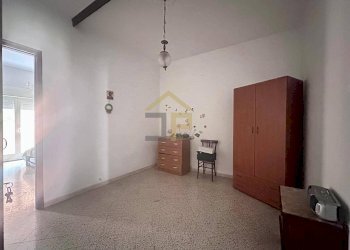 Foto 5 - Trilocale Via Veronica Lazio
 
28, Alcamo - foto 5