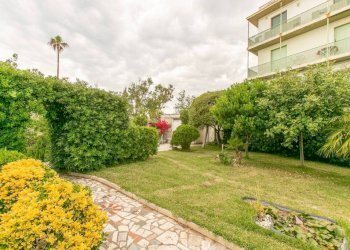 Giardino - Villa via Luigi Mazza, 34, Anzio - foto 10