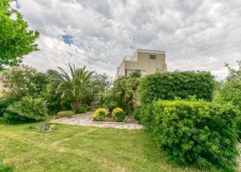 Giardino - Villa via Luigi Mazza, 34, Anzio - foto 11
