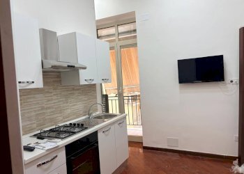 Foto 4 - One-room apartment Via Donnaregina
 
10, Napoli - photo 4