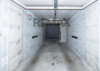 Parcheggio - Box Via Giuseppe Monti
 
5, Milano - foto 2