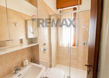 Bagno - Terreno non edificabile VIA REMO LA VALLE
9, Milano - foto 9