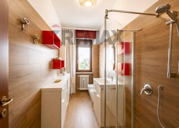 Bagno - Terreno non edificabile VIA REMO LA VALLE
9, Milano - foto 10