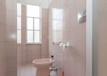 Bagno - Bilocale via Rosolino Pilo, 76, Torino (zona Parella) - foto 25