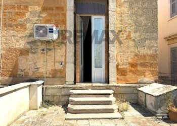 Scale - Quadrilocale VIA PEDAGGIO SANTA CHIARA
 
76, Trani - foto 20