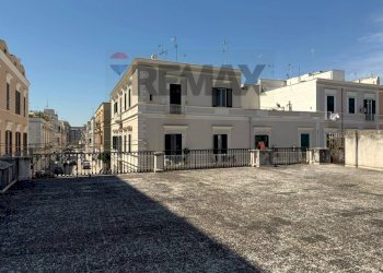 Edificio all\'aperto - Quadrilocale VIA PEDAGGIO SANTA CHIARA
 
76, Trani - foto 21