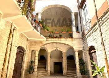 Edificio all\'aperto - Quadrilocale VIA PEDAGGIO SANTA CHIARA
 
76, Trani - foto 29