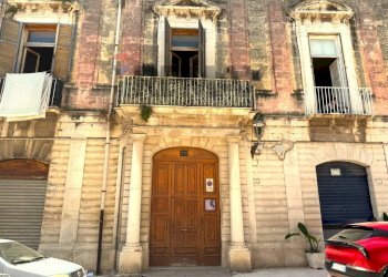 Edificio all\'aperto - Quadrilocale VIA PEDAGGIO SANTA CHIARA
 
76, Trani - foto 30