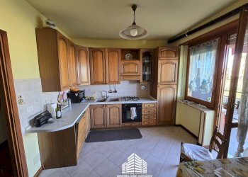 Cucina - Appartamento via Scipione Maffei, Bra - foto 1