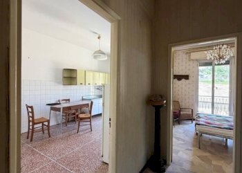 Disimpegno - Trilocale via San Felice, Genova (zona Molassana) - foto 6
