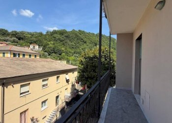 Balcone - Trilocale via San Felice, Genova (zona Molassana) - foto 9