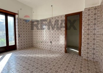 Stanza vuota - Villa Viale della Repubblica
34/36, Altomonte - foto 9