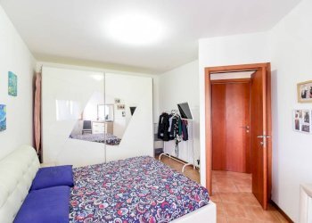 Camera da letto - Trilocale via Camisasca, 41, Costa Masnaga - foto 13