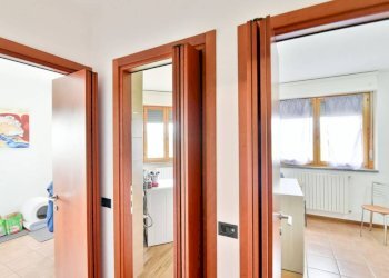 Disimpegno - Trilocale via Camisasca, 41, Costa Masnaga - foto 16