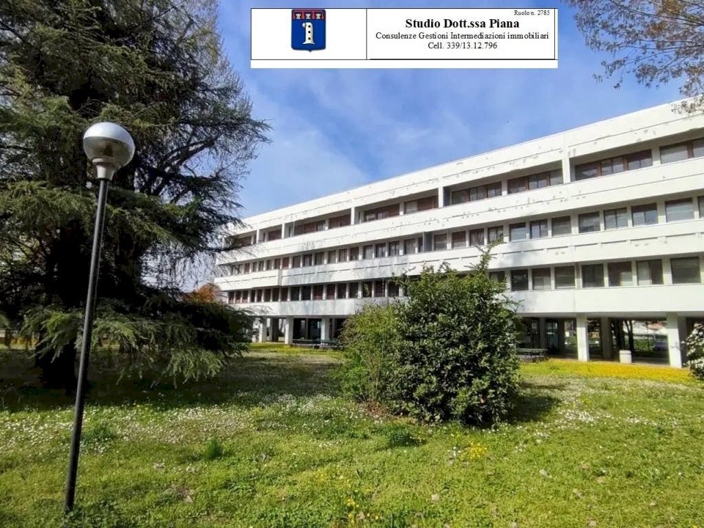 Facciata - Bilocale via Martin Luther King, 38, Bologna (zona Borgo Panigale) - foto 2