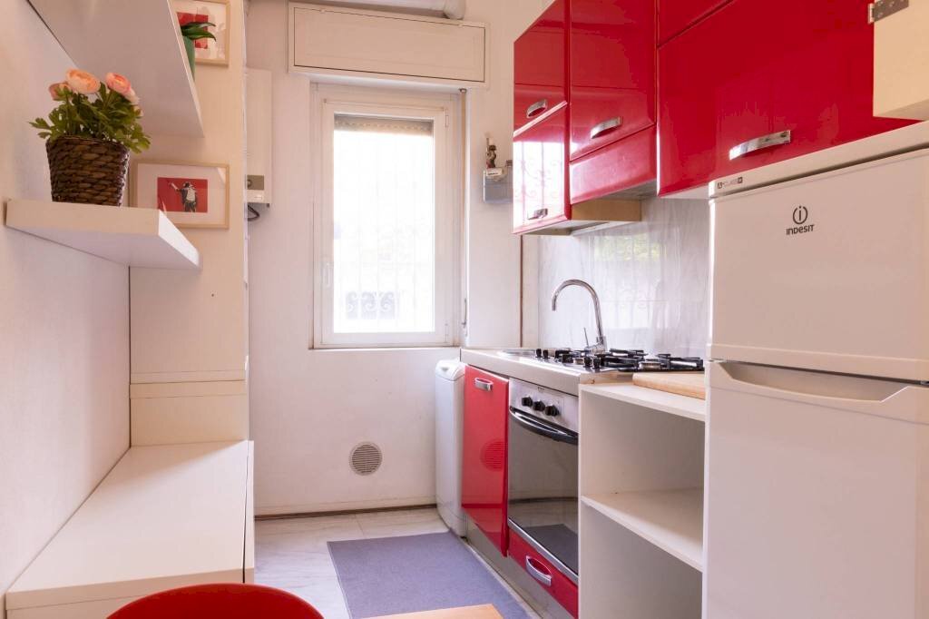 Cucina - Appartamento via Francesco De Sanctis, 61, Milano - foto 2