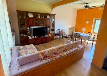 e42f6f91-443d-43de-8bde-b9b4301c4cdd - Four-room apartment via Rollino, 23 C, Genova (neighborhood Sestri Ponente) - photo 15