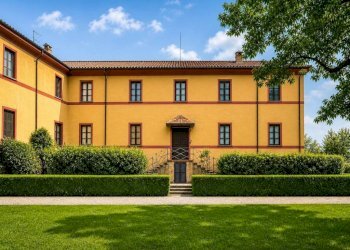 Facciata - Appartamento piazza Vittorio Veneto, Ponzano Monferrato - foto 1