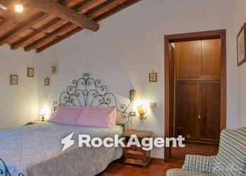 Camera da letto - Rustico via di Formentale, 1638, Lucca (zona Santa Maria a Colle) - foto 31