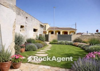 Giardino - Villa via Venezia, 32, Ugento - foto 4
