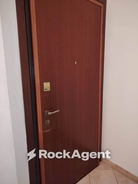 Ingresso - Bilocale via Eredi Farina, 14, Pavia - foto 3