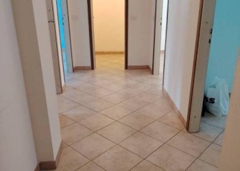 Corridoio - Bilocale via Eredi Farina, 14, Pavia - foto 5
