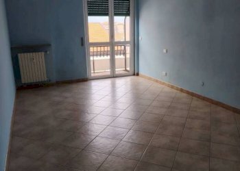 Camera da letto - Bilocale via Eredi Farina, 14, Pavia - foto 11