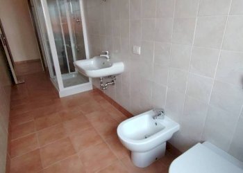 Bagno - Bilocale via Eredi Farina, 14, Pavia - foto 20