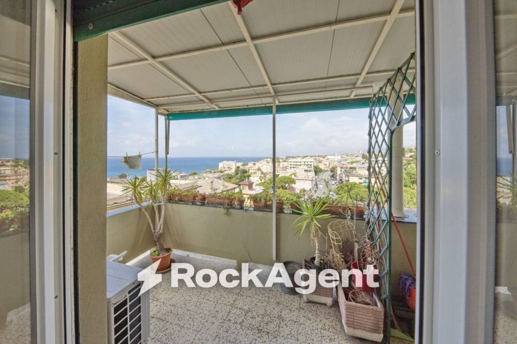 Veranda - Attico corso Europa, Genova (zona Quarto) - foto 2