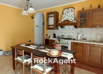Cucina - Trilocale corso Italia, 38, Mede - foto 17