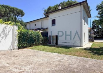 Facciata - Casa indipendente via Sacco e Vanzetti, Castrocaro Terme e Terra del Sole - foto 2