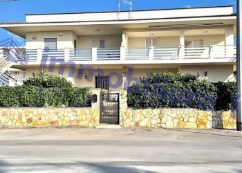 Facciata - Appartamento viale di Calatubo, 88, Alcamo - foto 3