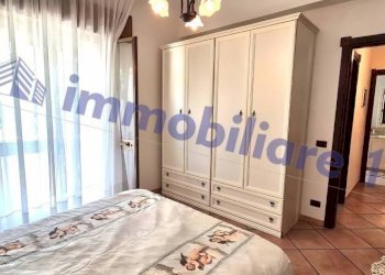 Camera da letto - Appartamento viale di Calatubo, 88, Alcamo - foto 16