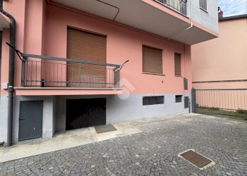 Four-room apartment Via Cavour, Strambino - photo 2