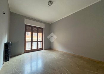Four-room apartment Via Cavour, Strambino - photo 6