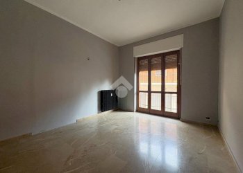 Four-room apartment Via Cavour, Strambino - photo 9