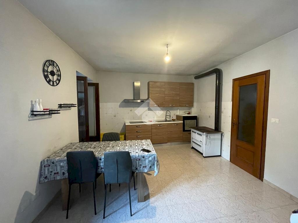 Trilocale Via Villa, Brondello - foto 3