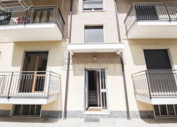 Three-room apartment Via Pace, n, Limbiate - photo 24