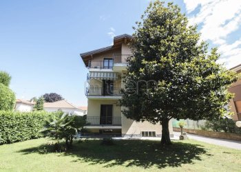 Three-room apartment Via Pace, n, Limbiate - photo 30