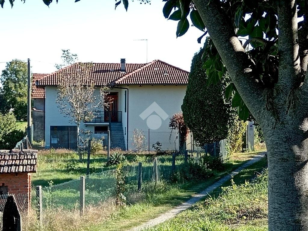 Independent house Via vernette, Vigone - photo 1