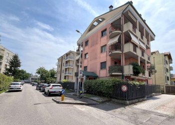 Two-room apartment Monza - photo 17
