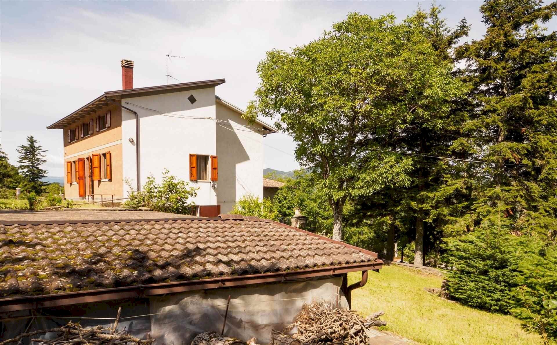Semi-detached house Palagano - photo 1