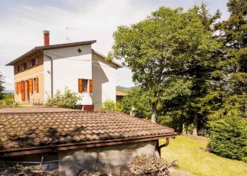 Semi-detached house Palagano - photo 1