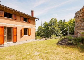 Semi-detached house Palagano - photo 3