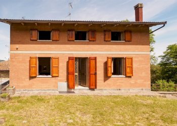 Semi-detached house Palagano - photo 4