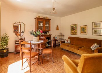 Semi-detached house Palagano - photo 17