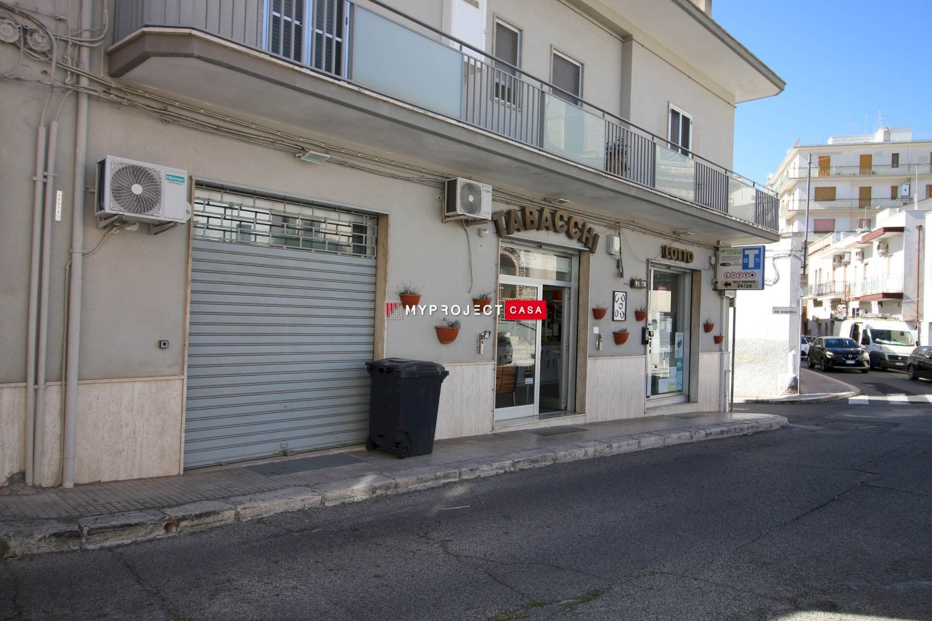 Tobacco shop Via Alessandro Manzoni, Crispiano - photo 2